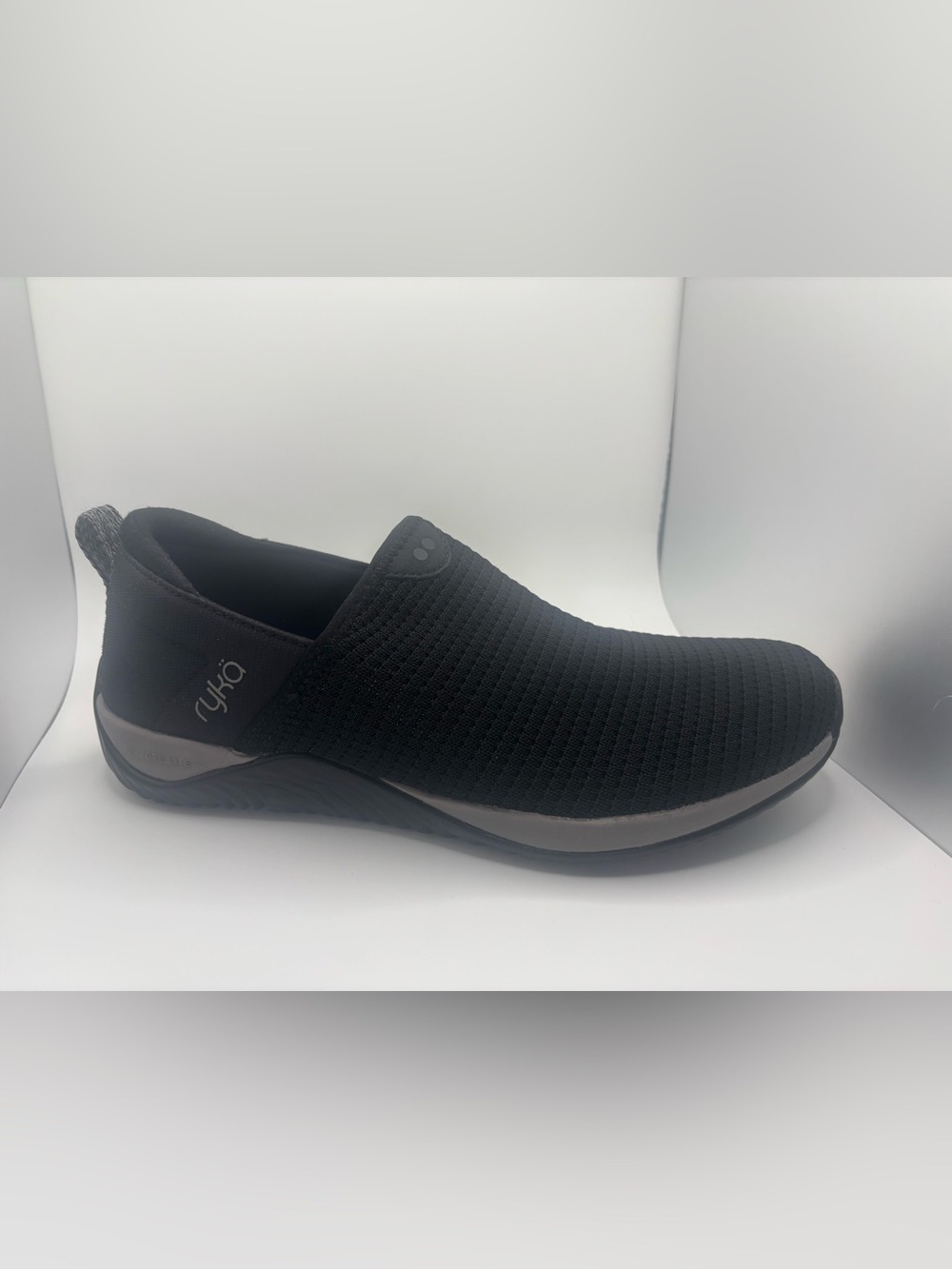 Ryka Women’s Echo Unwind Slip On Black Sneakers Size 7.5M